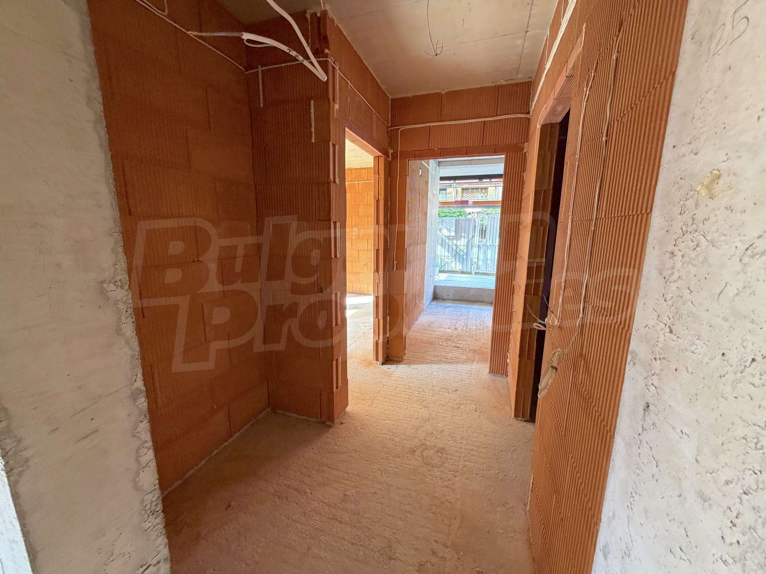 Gallery Picture