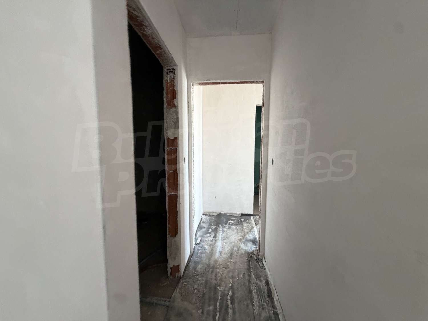 Gallery Picture