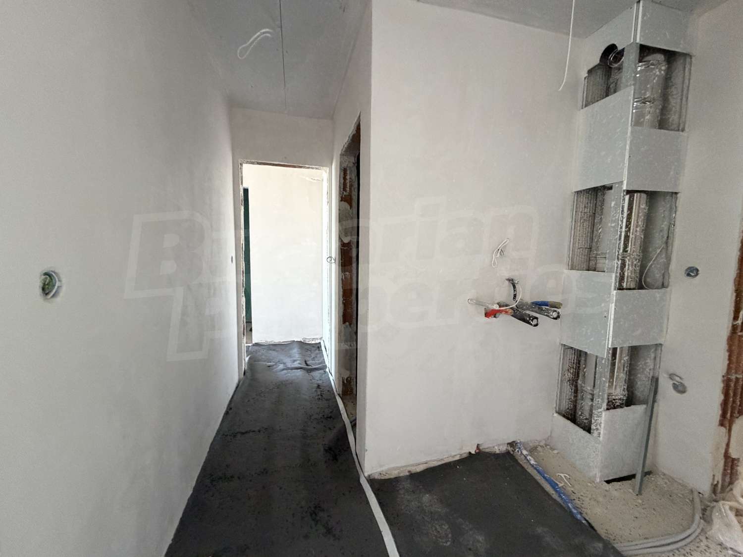 Gallery Picture