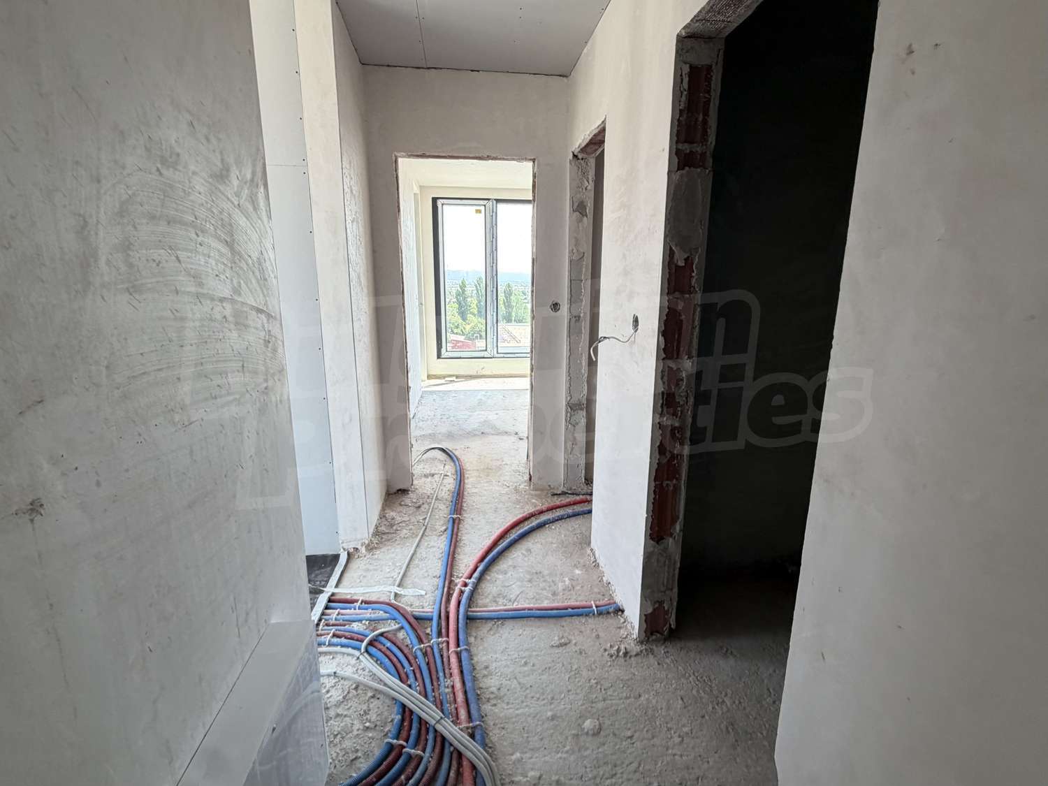 Gallery Picture