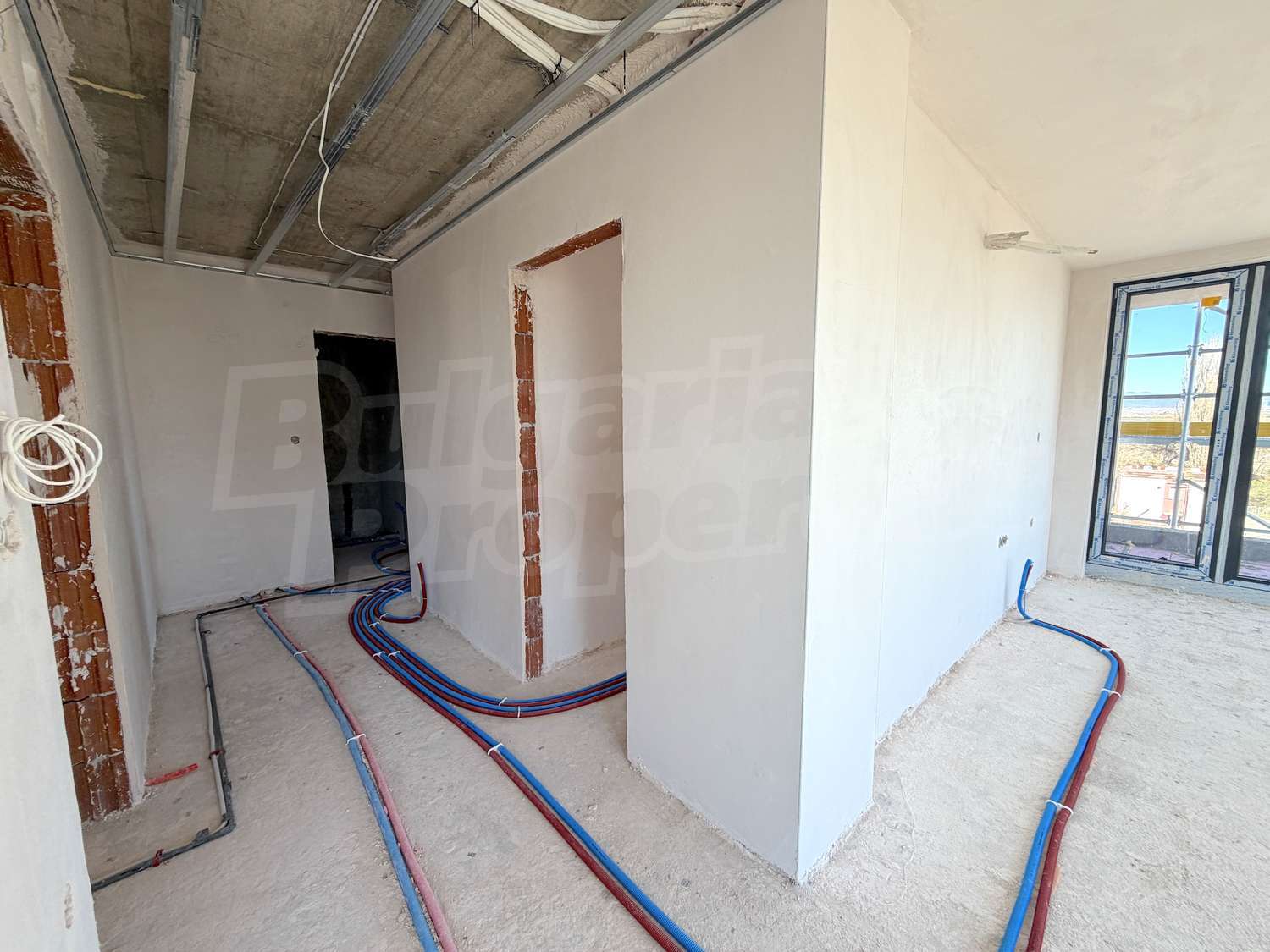 Gallery Picture