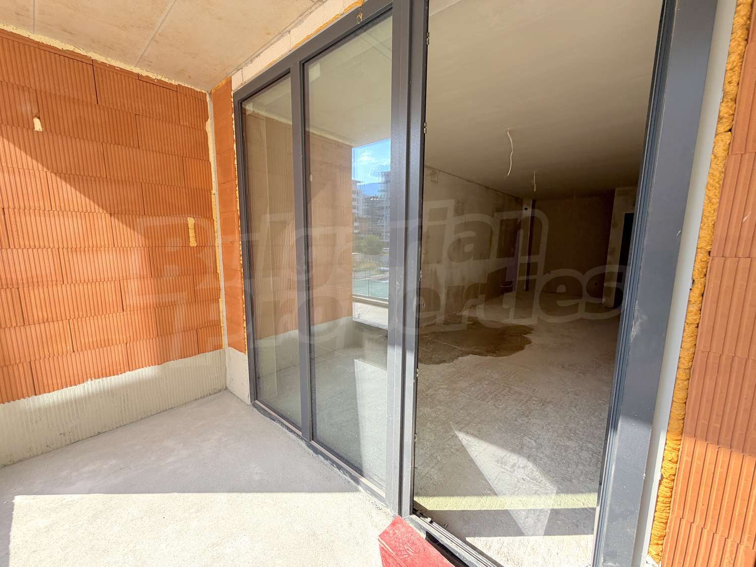 Gallery Picture