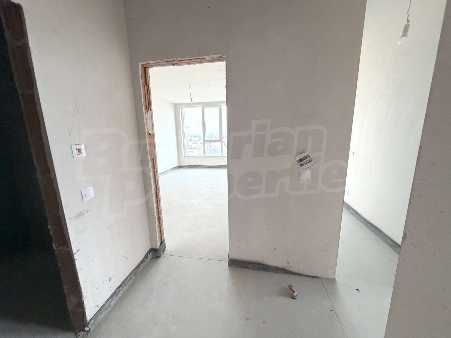 Gallery Picture