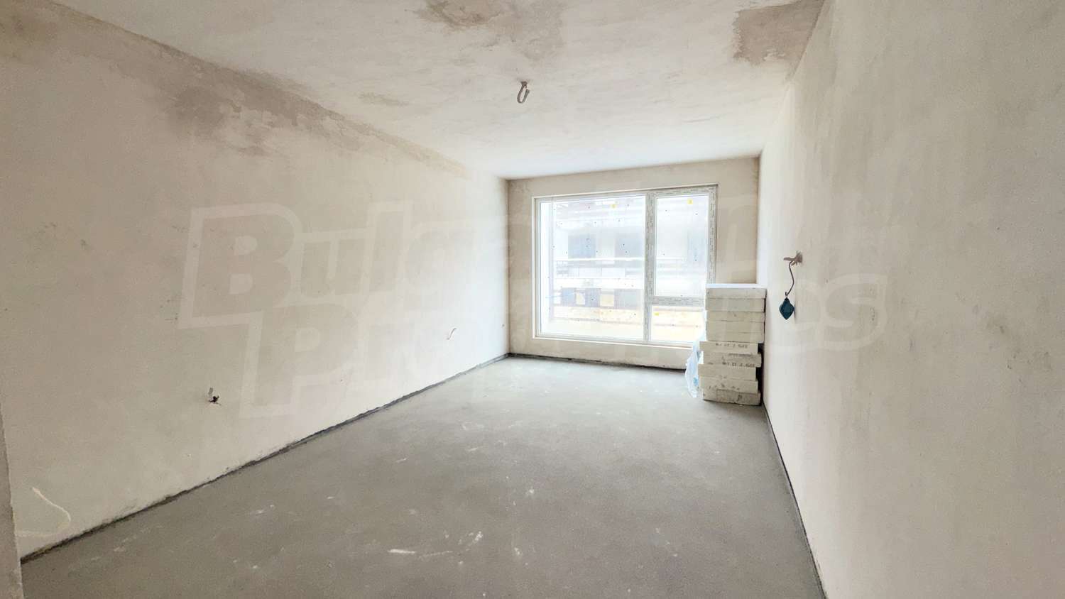 Gallery Picture