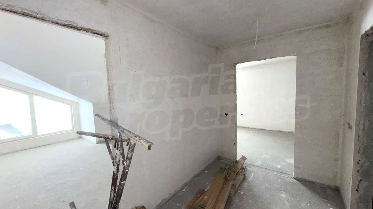 Gallery Picture