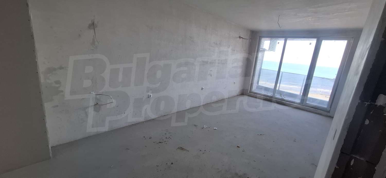 Gallery Picture