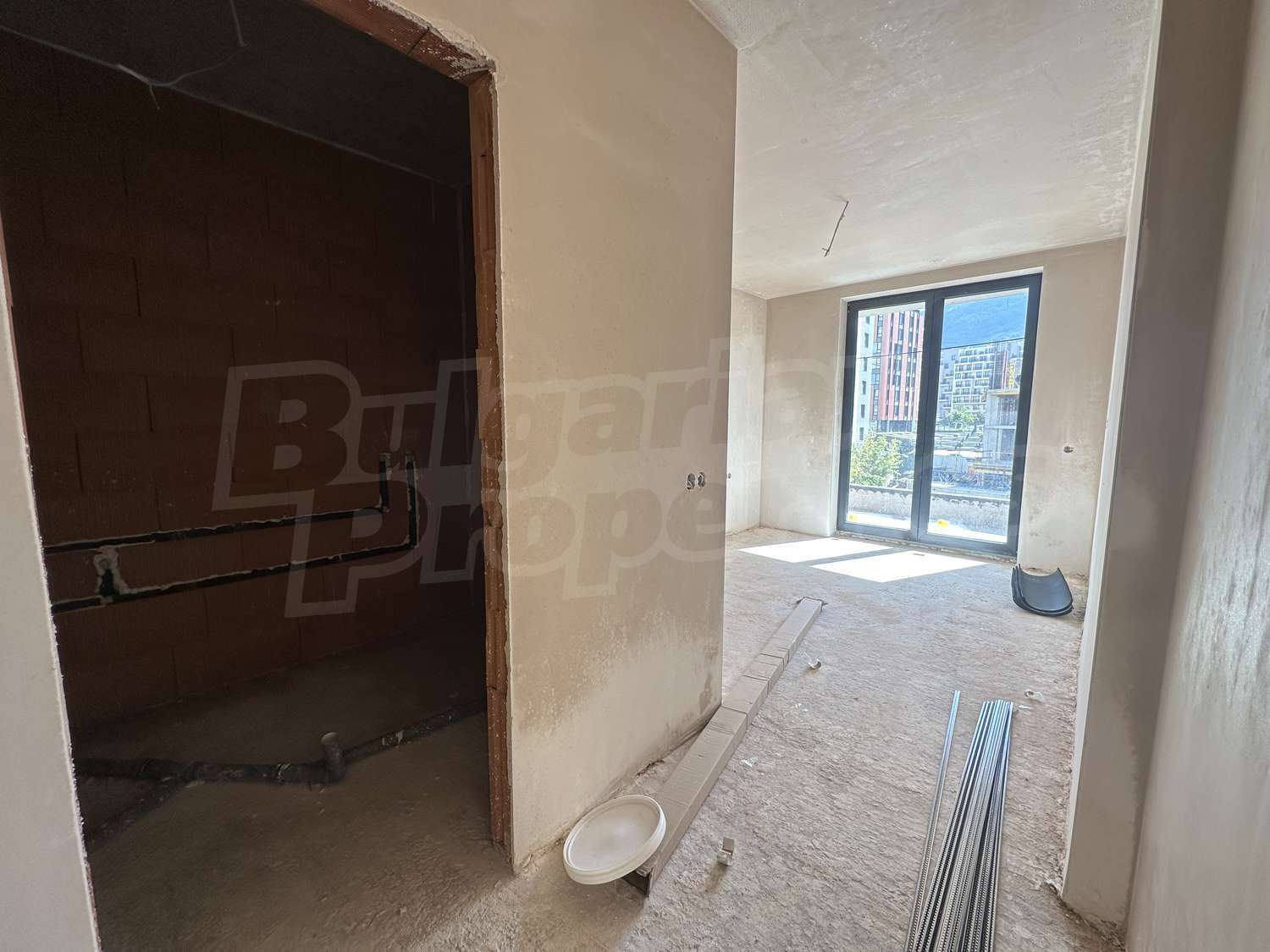 Gallery Picture