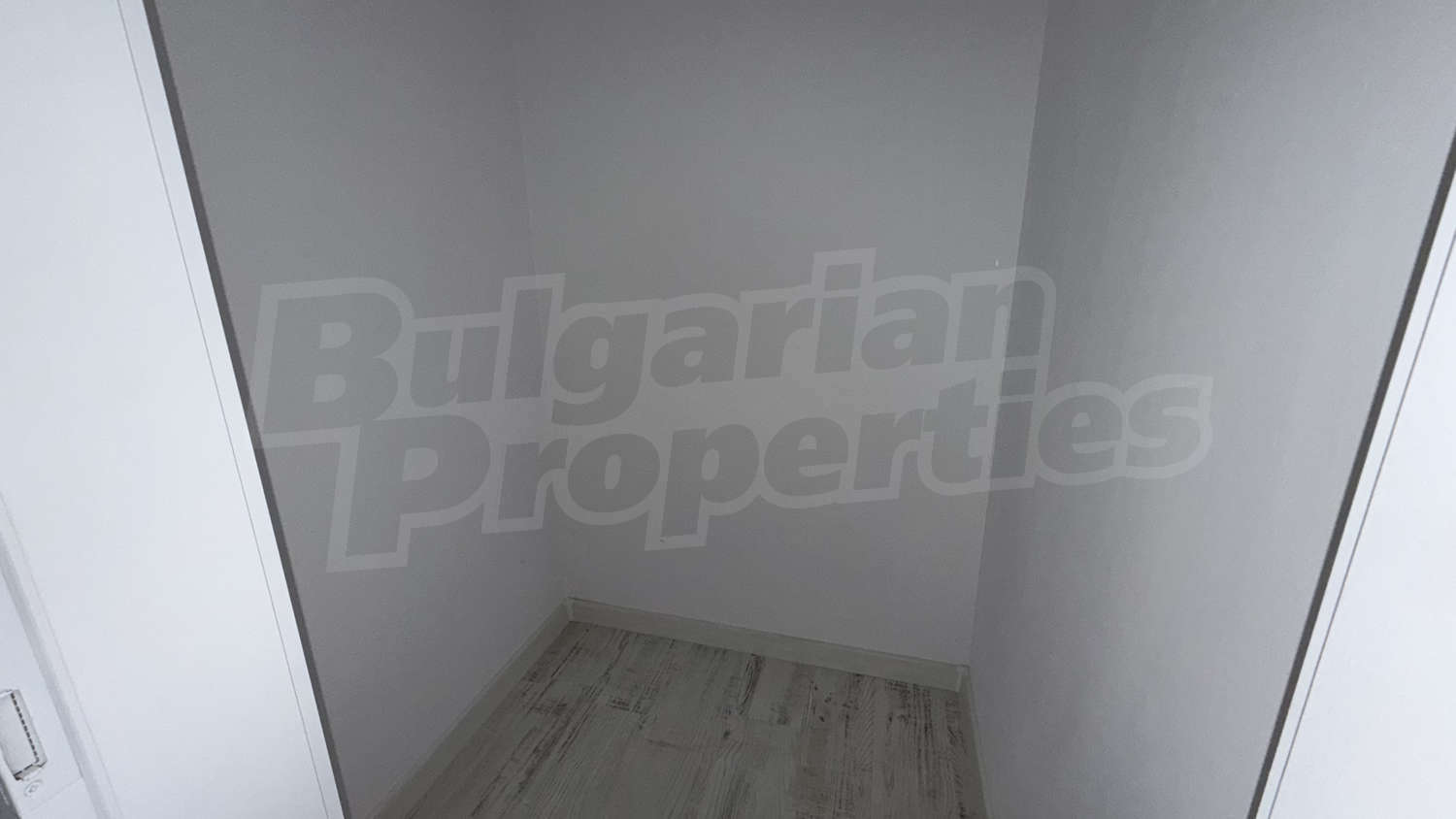 Gallery Picture