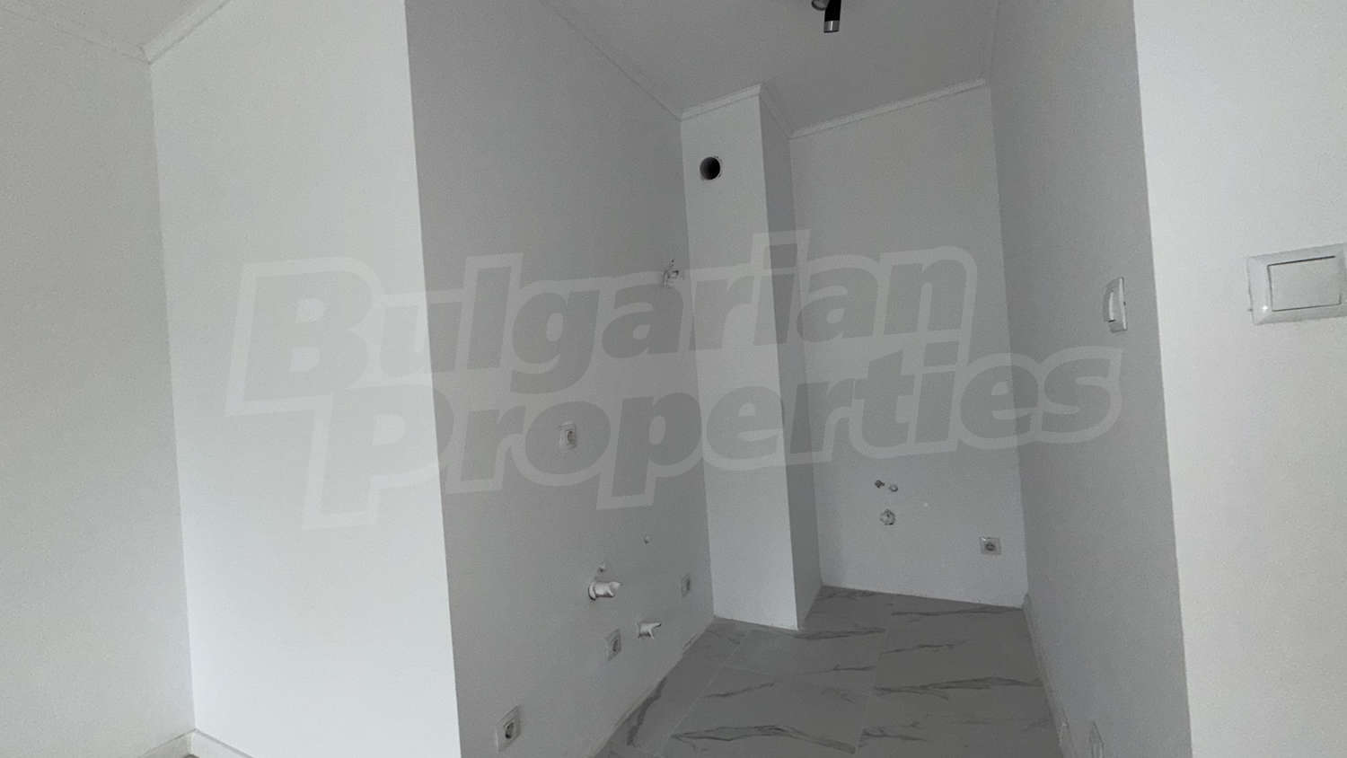 Gallery Picture