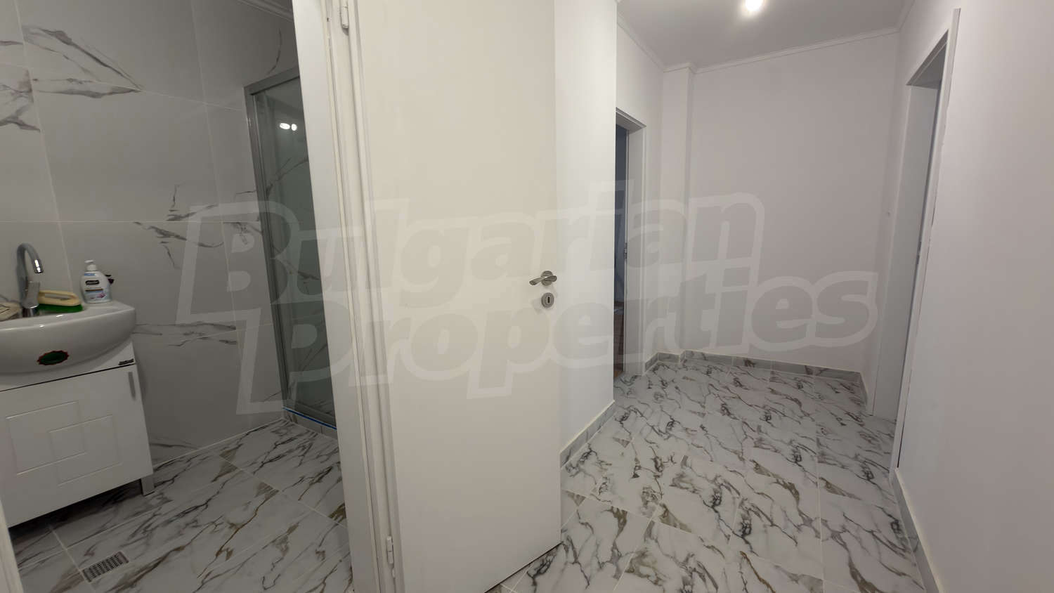 Gallery Picture