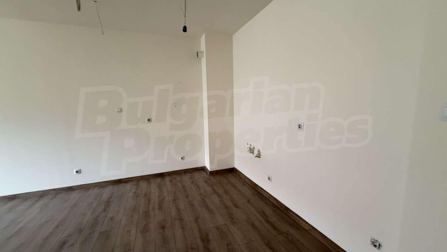 Gallery Picture