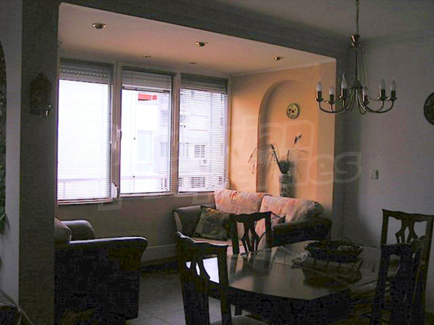 Gallery Picture 6