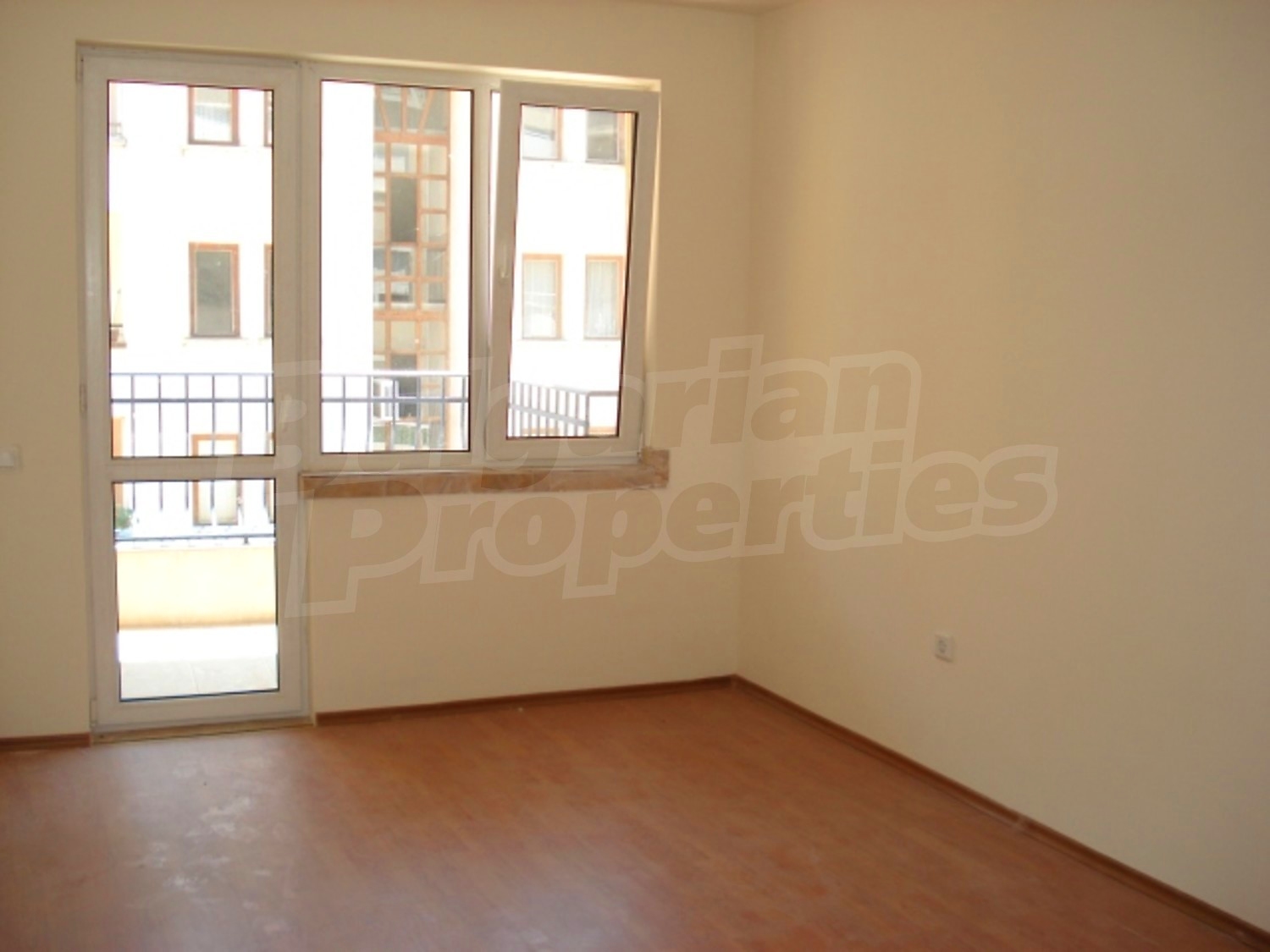 Gallery Picture 10