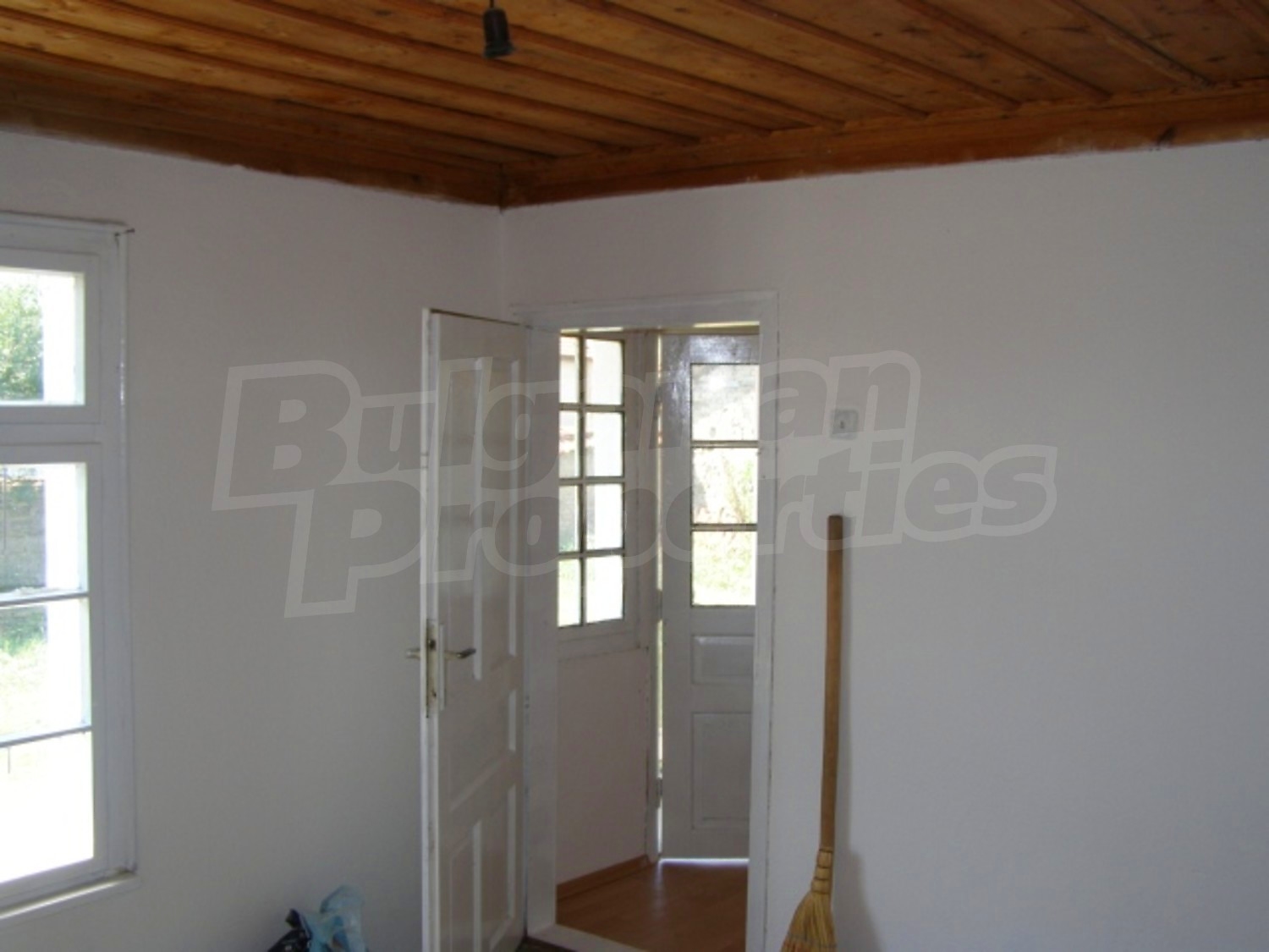 Gallery Picture 13