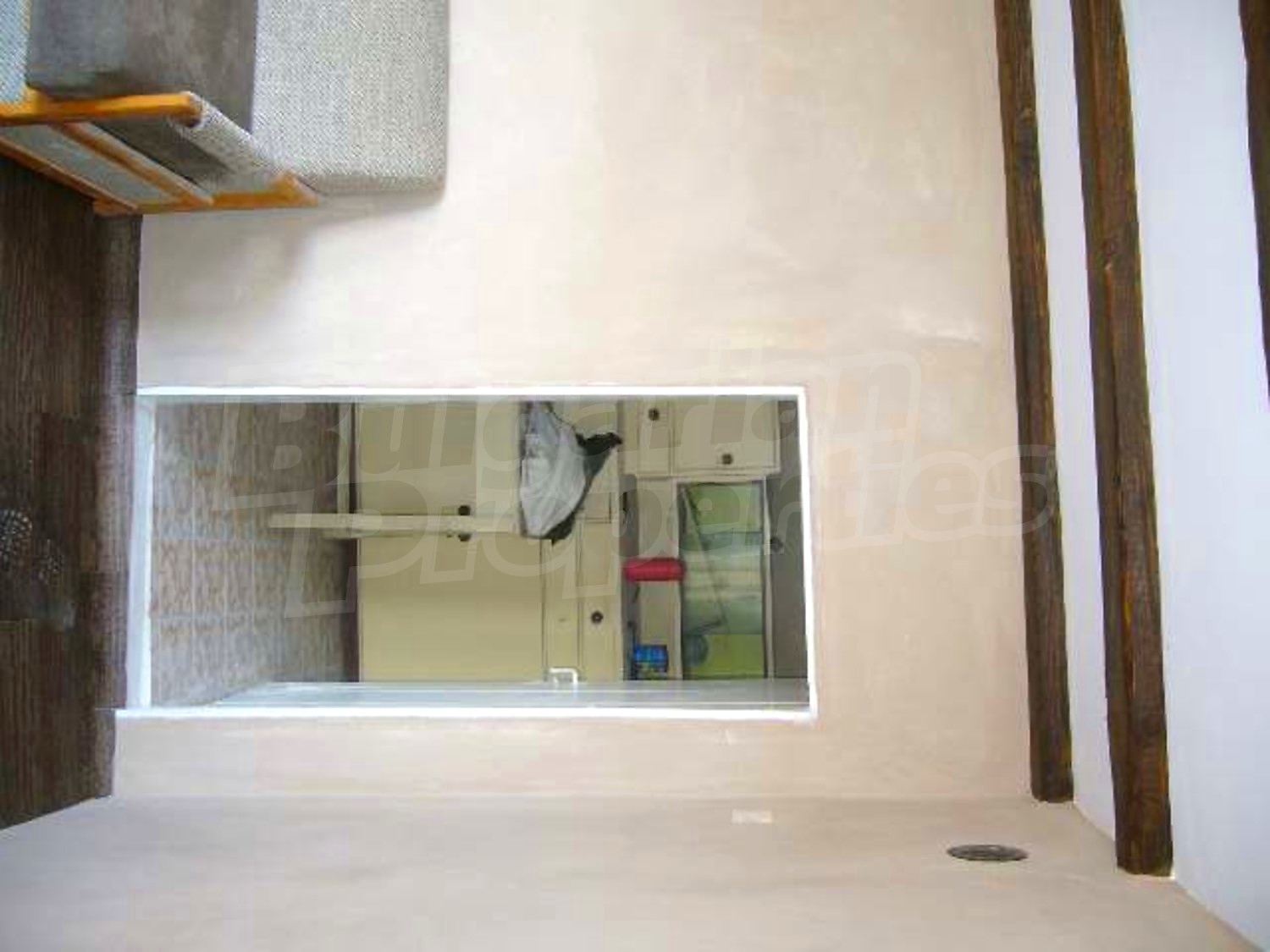 Gallery Picture 10