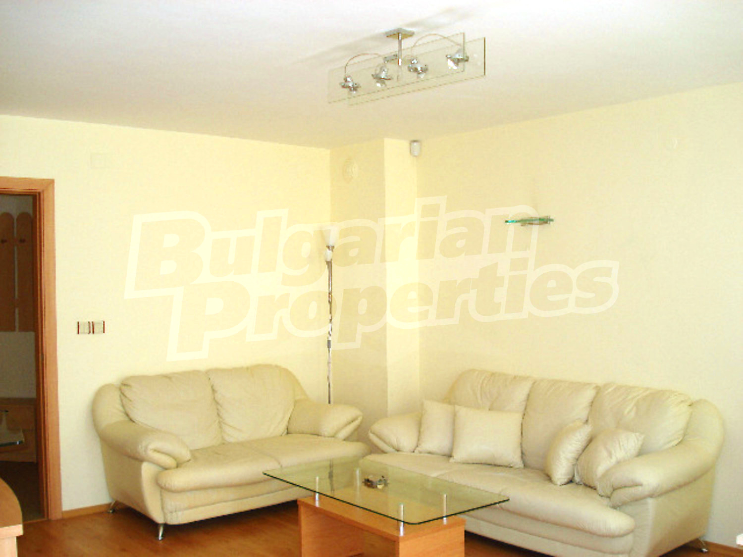 Gallery Picture 6