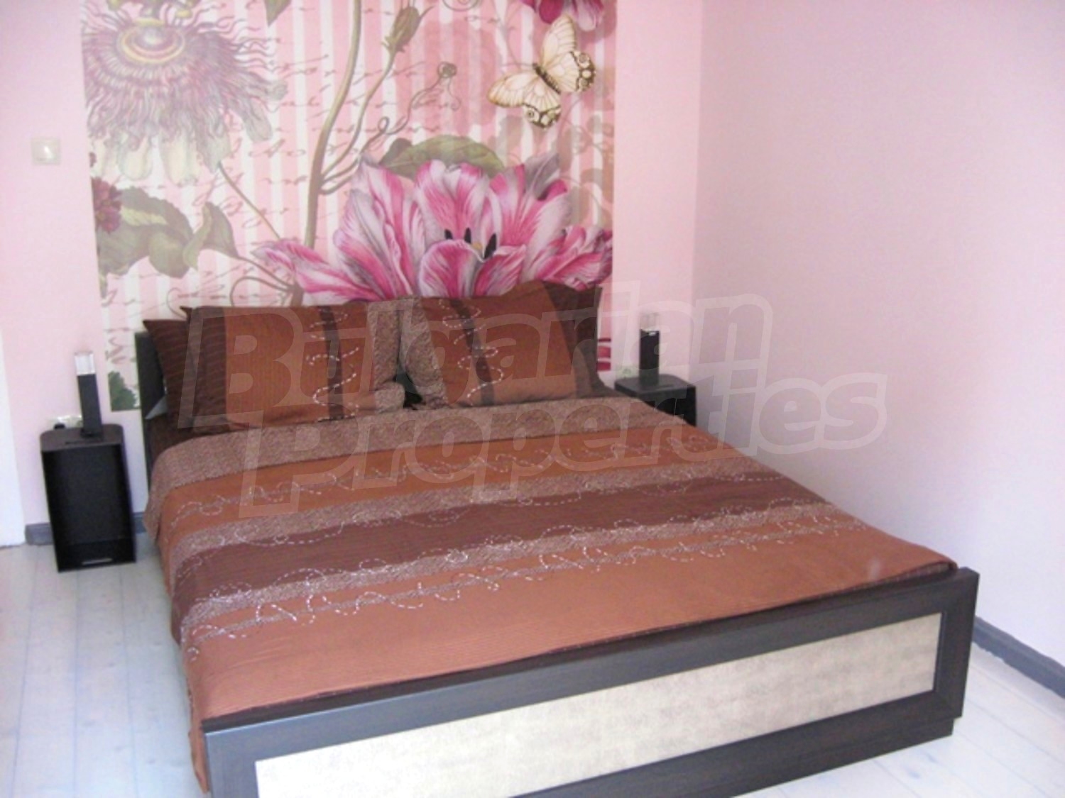 Gallery Picture 4