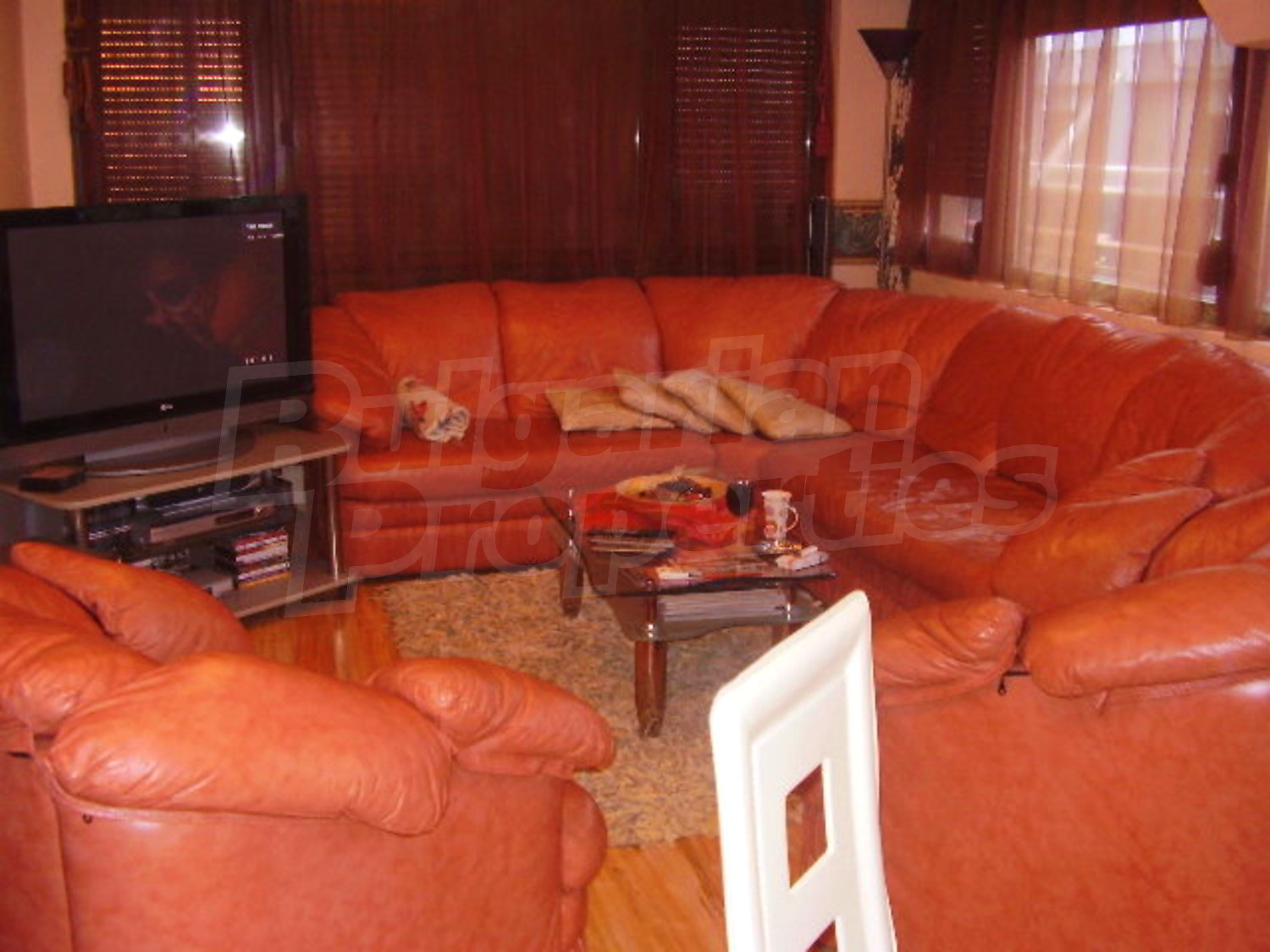 Gallery Picture 4