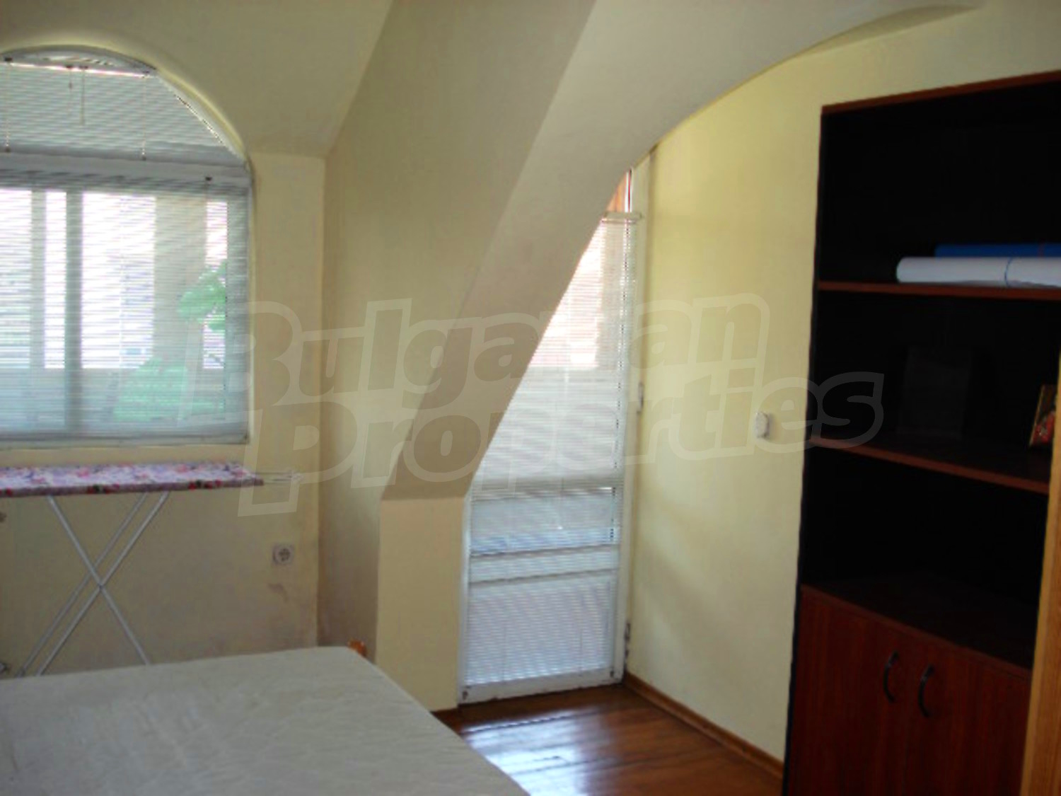 Gallery Picture 9