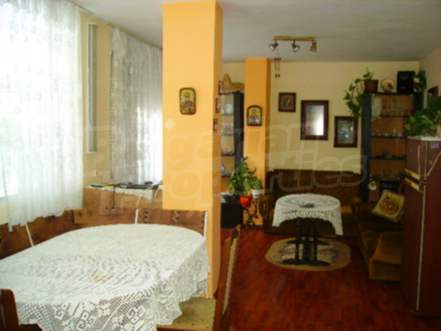 Gallery Picture 11