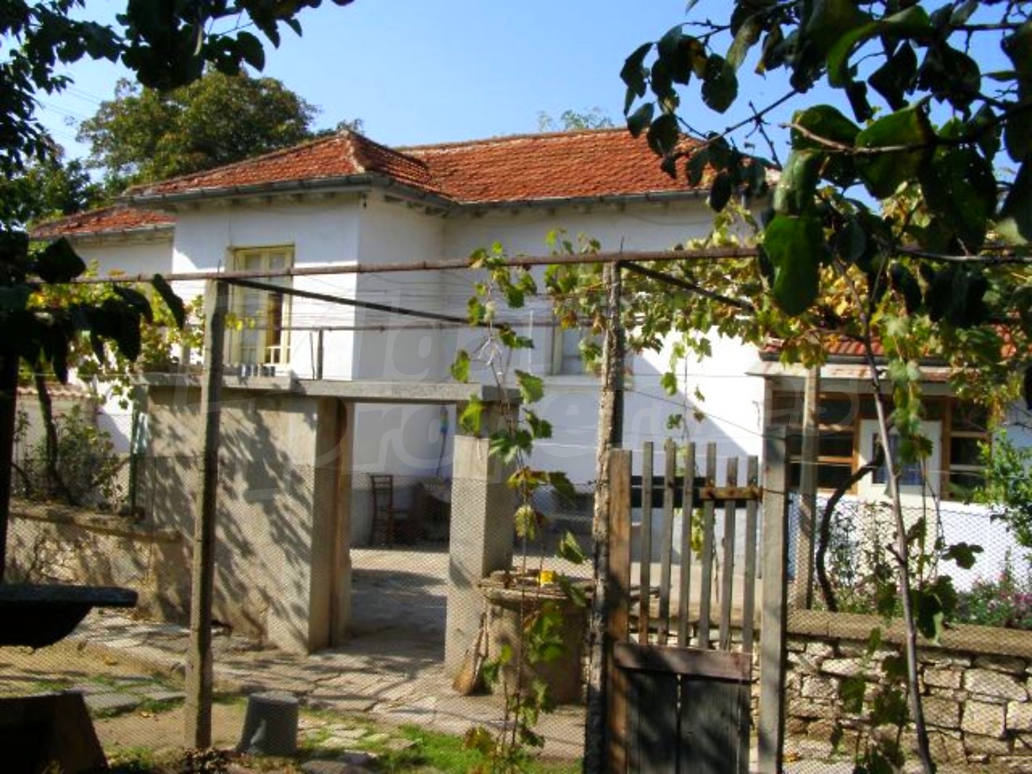 Gallery Picture 4