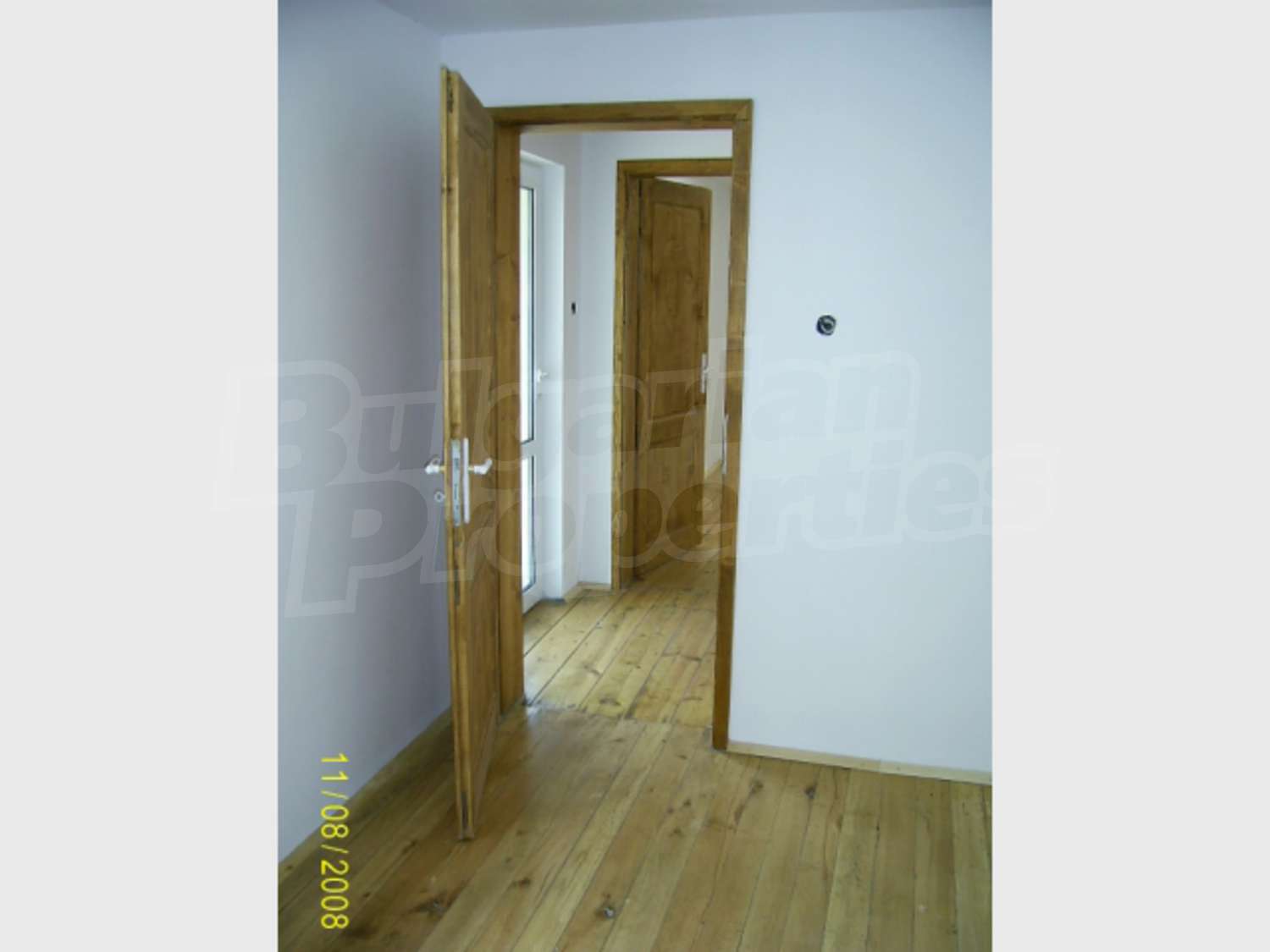 Gallery Picture 14
