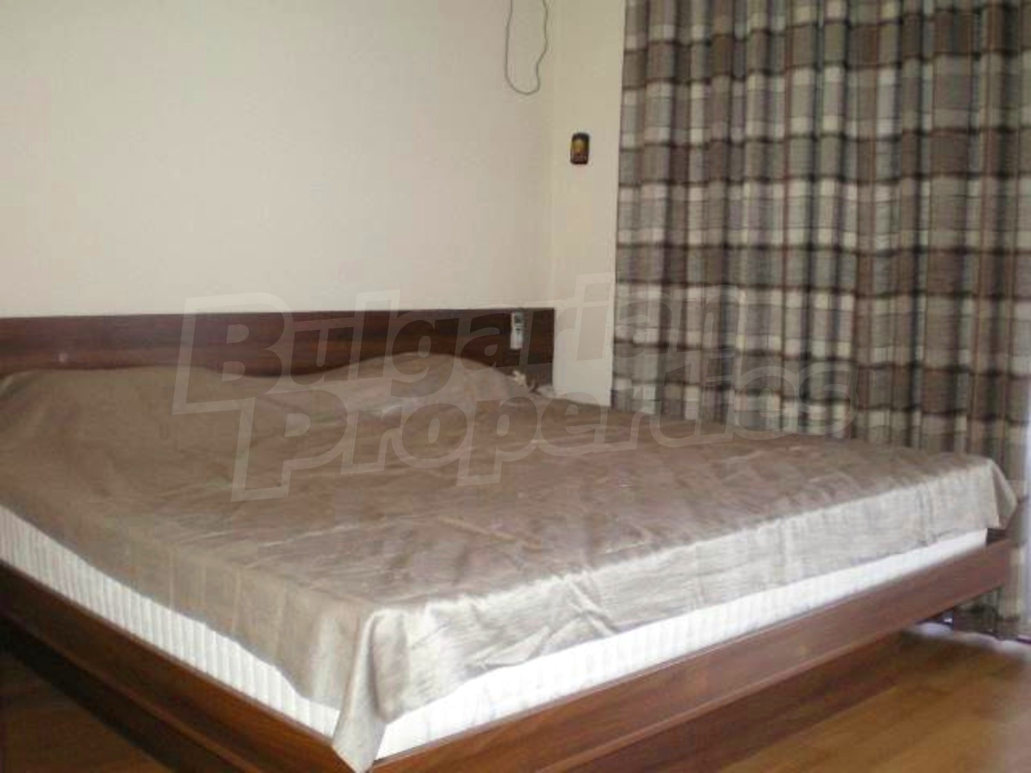 Gallery Picture 11