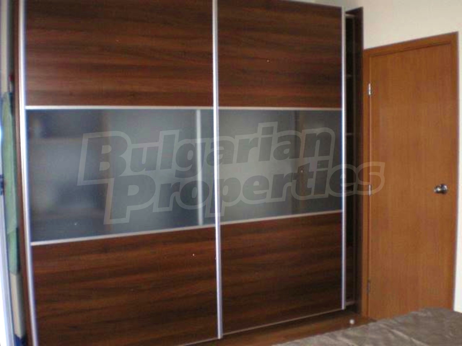 Gallery Picture 12