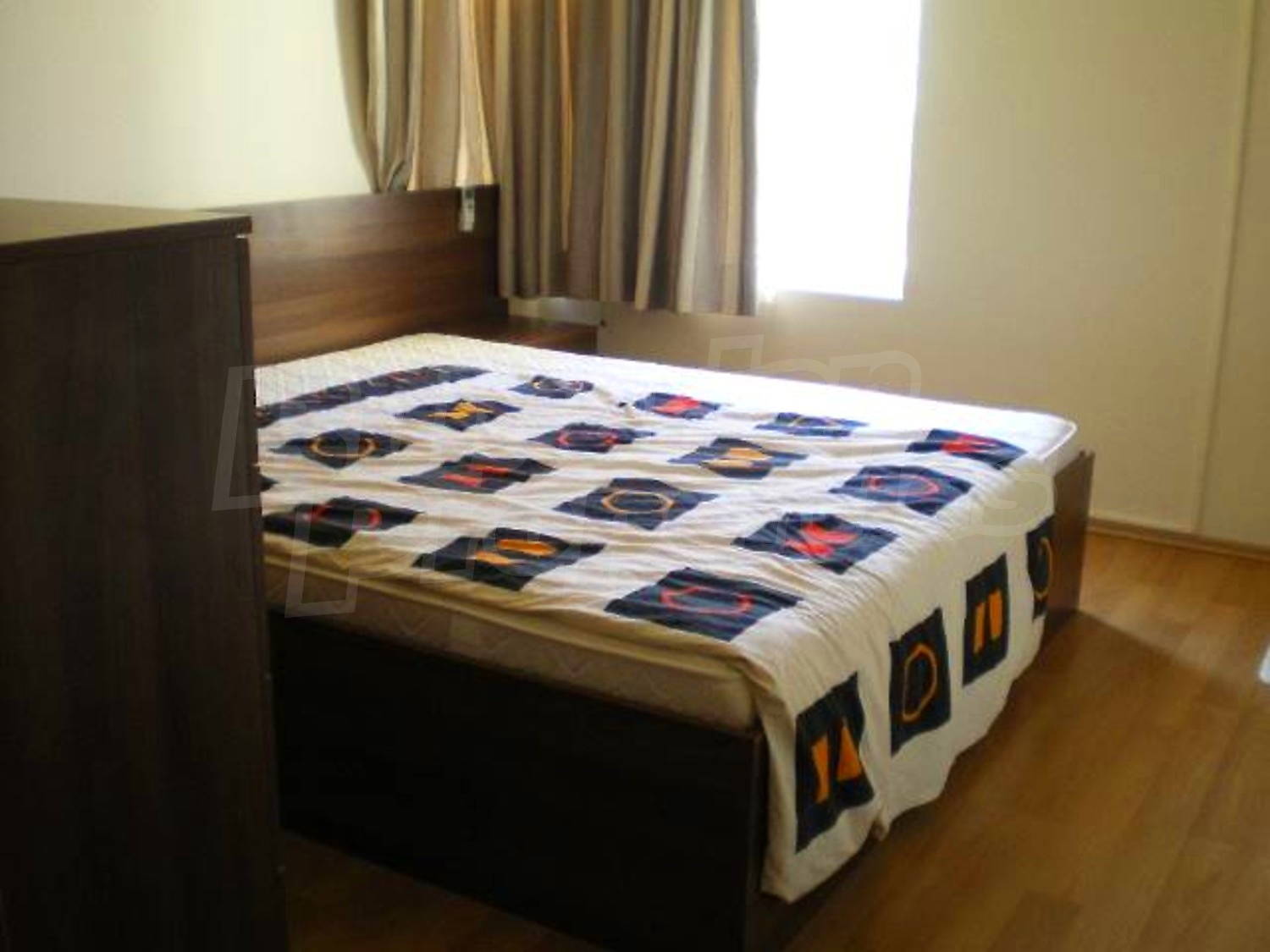 Gallery Picture 13