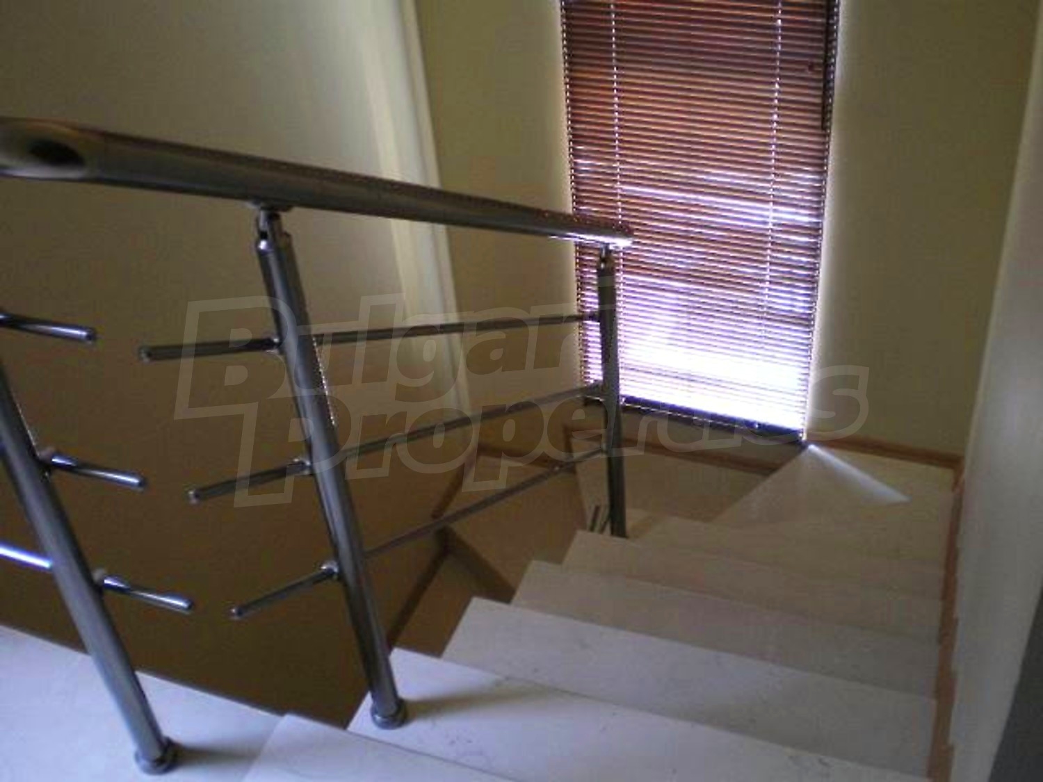 Gallery Picture 17