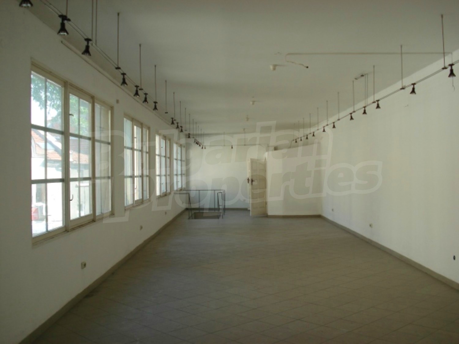 Gallery Picture 9