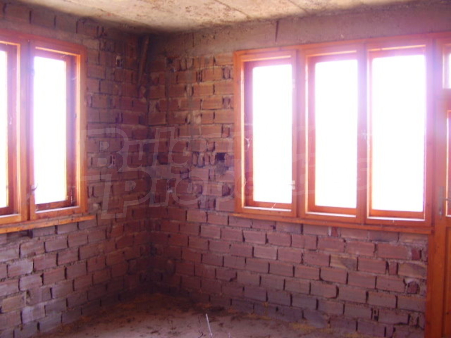 Gallery Picture 4