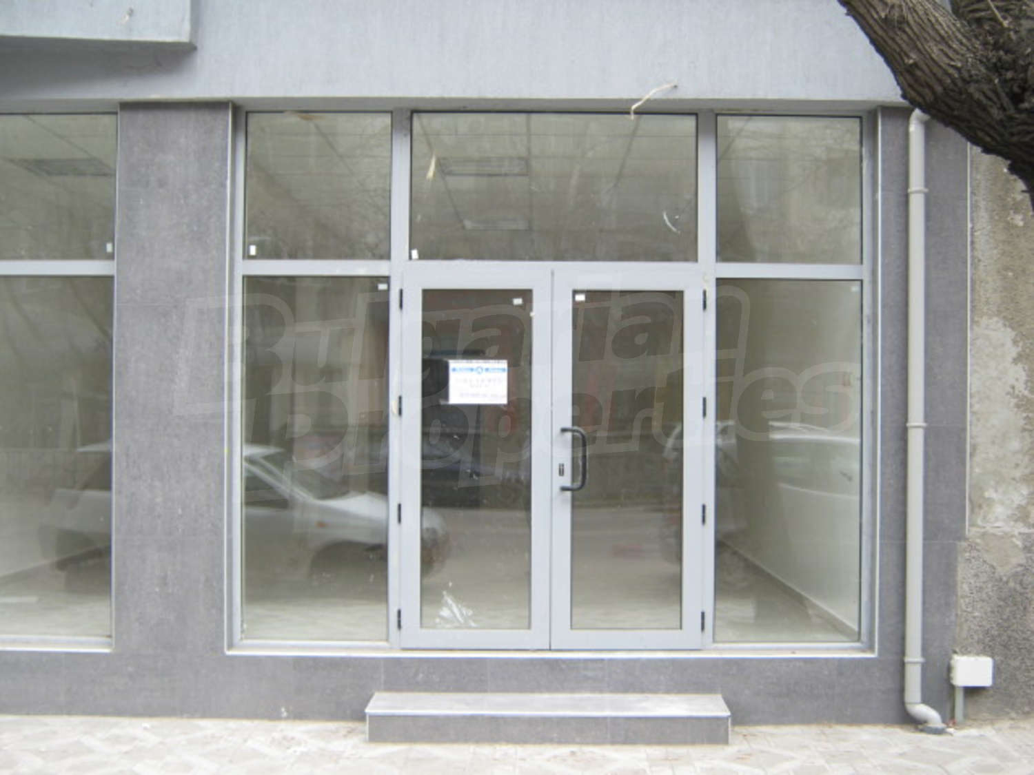 Gallery Picture 2