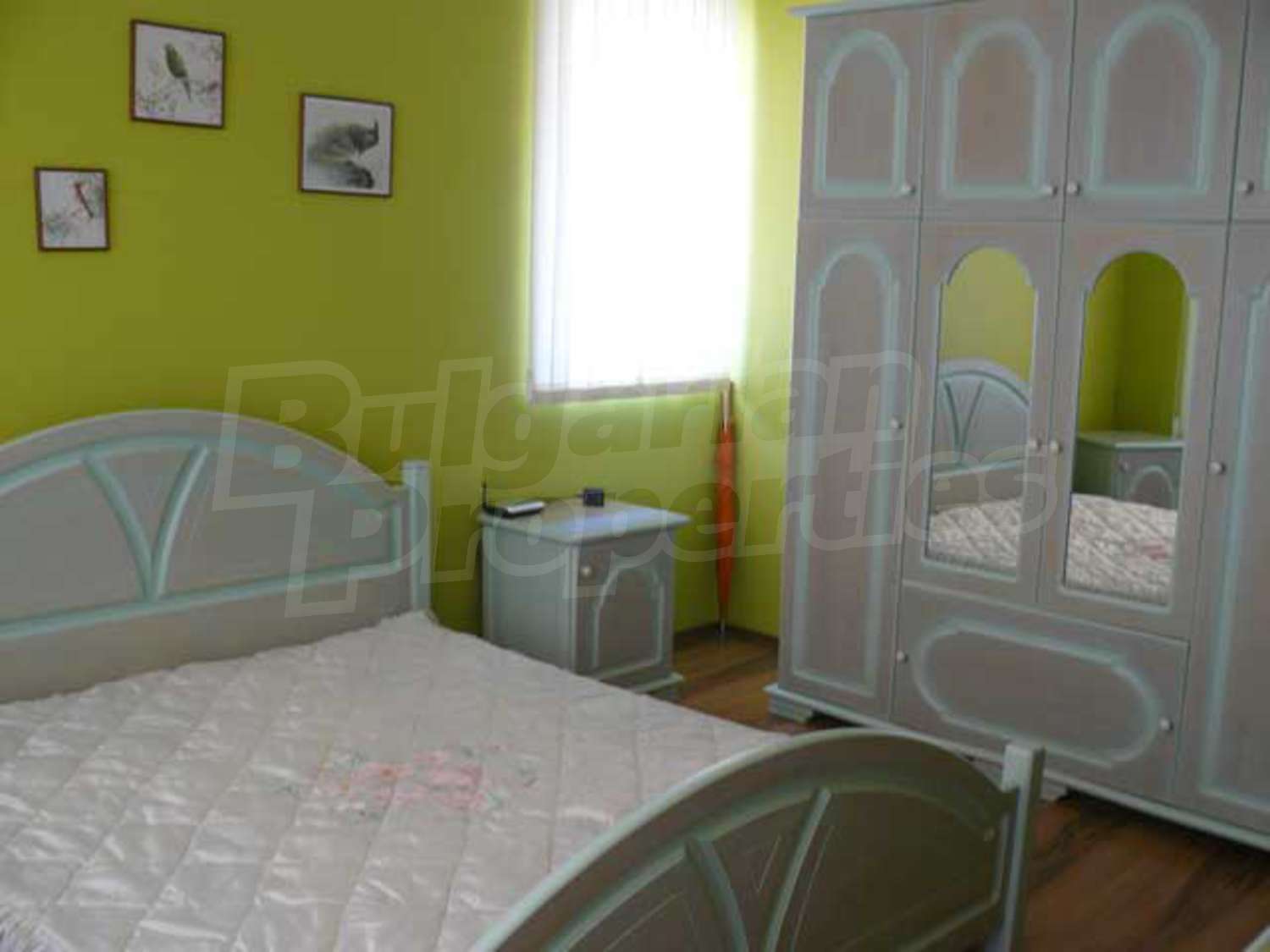 Gallery Picture 5