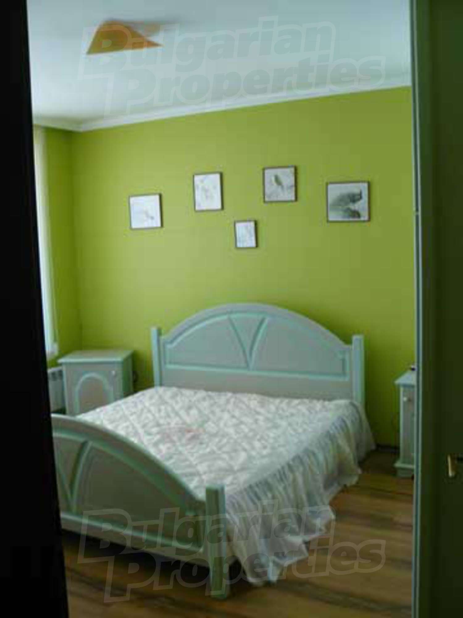 Gallery Picture 7