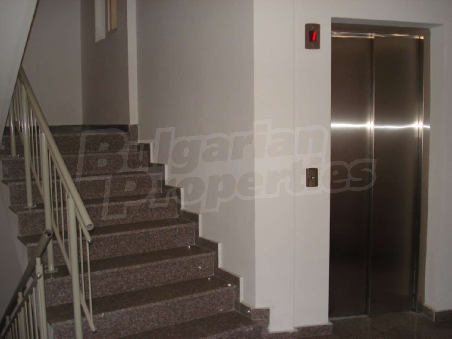 Gallery Picture 3