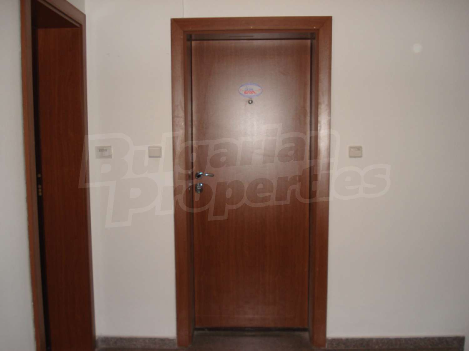 Gallery Picture 4