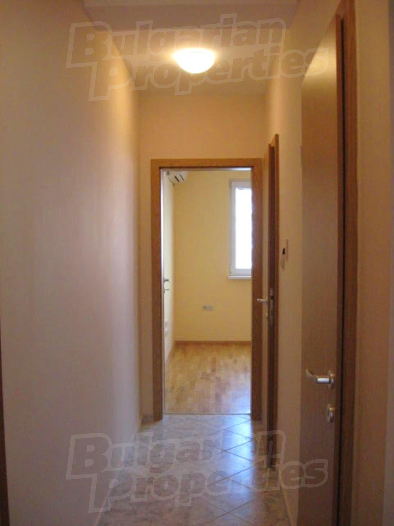 Gallery Picture 9
