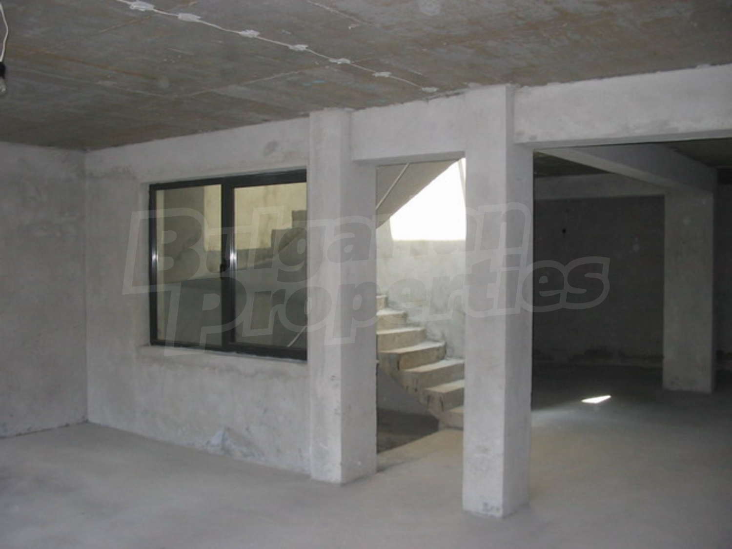 Gallery Picture 10