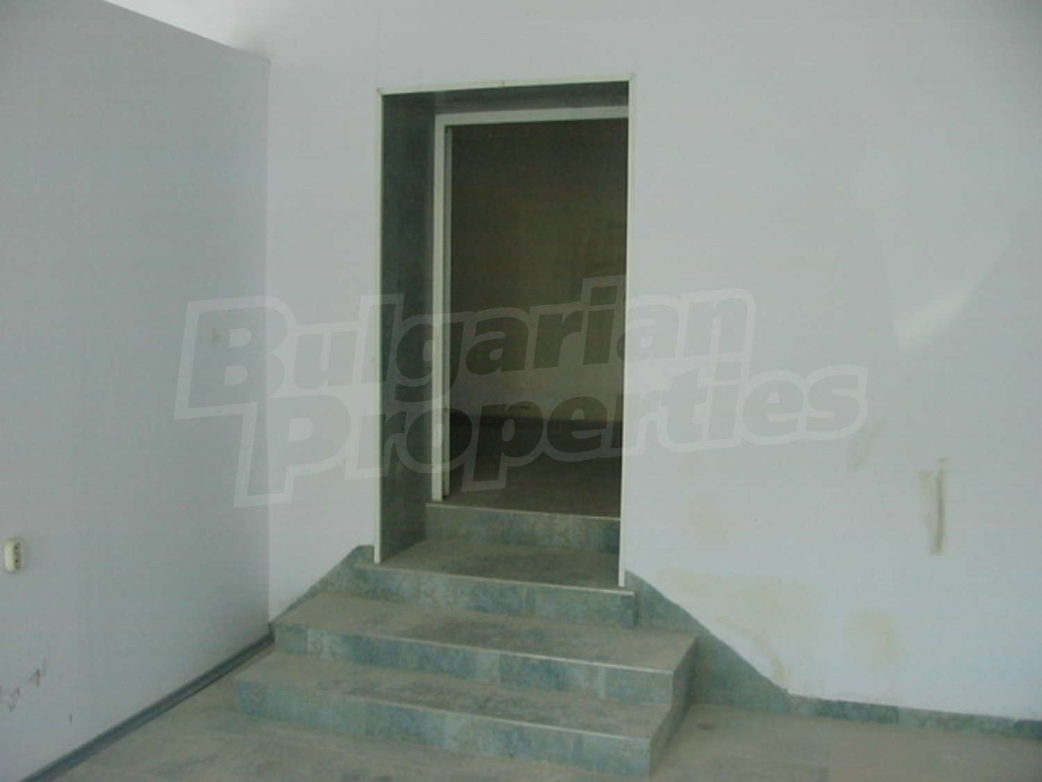 Gallery Picture 4