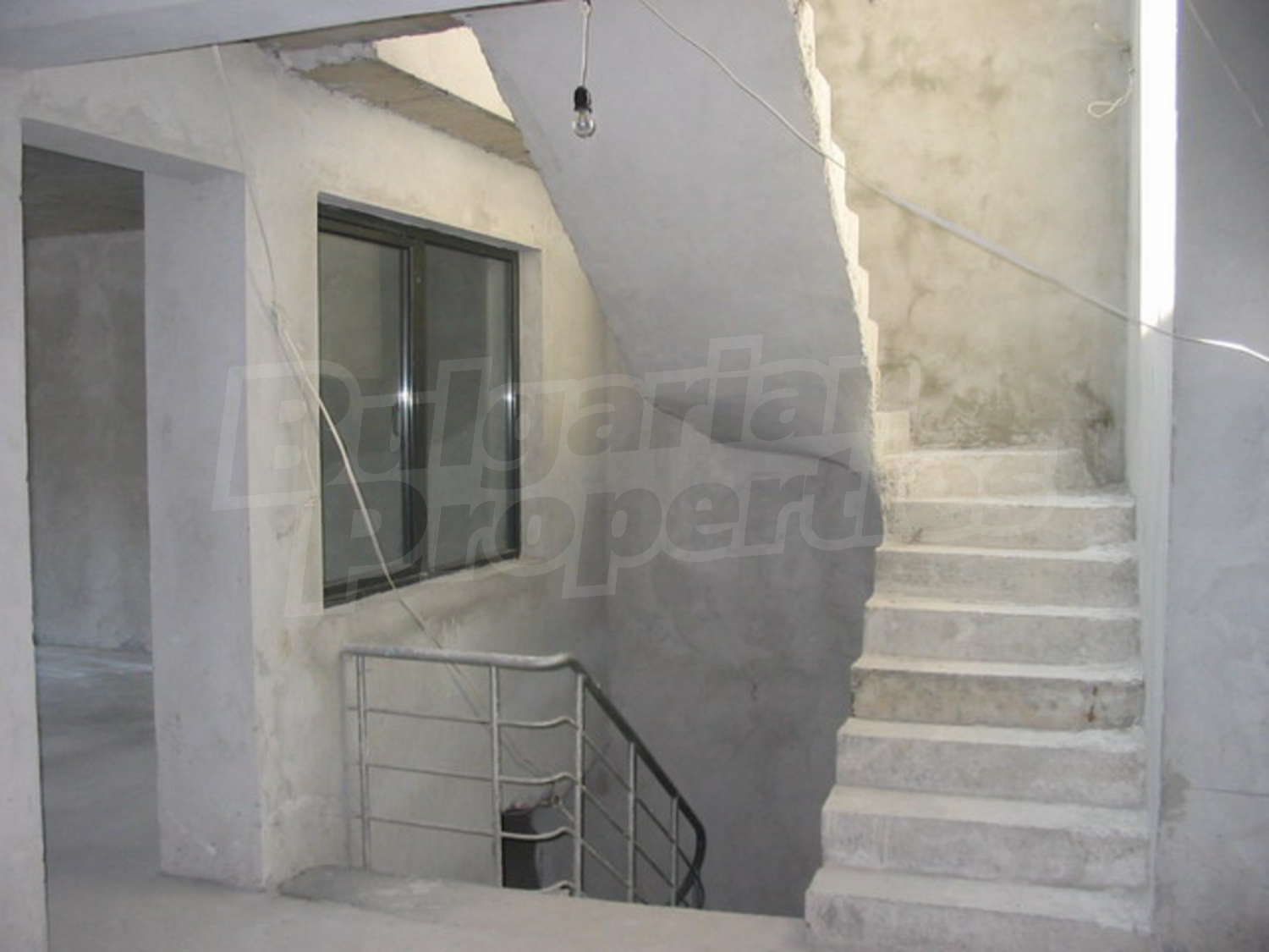 Gallery Picture 5