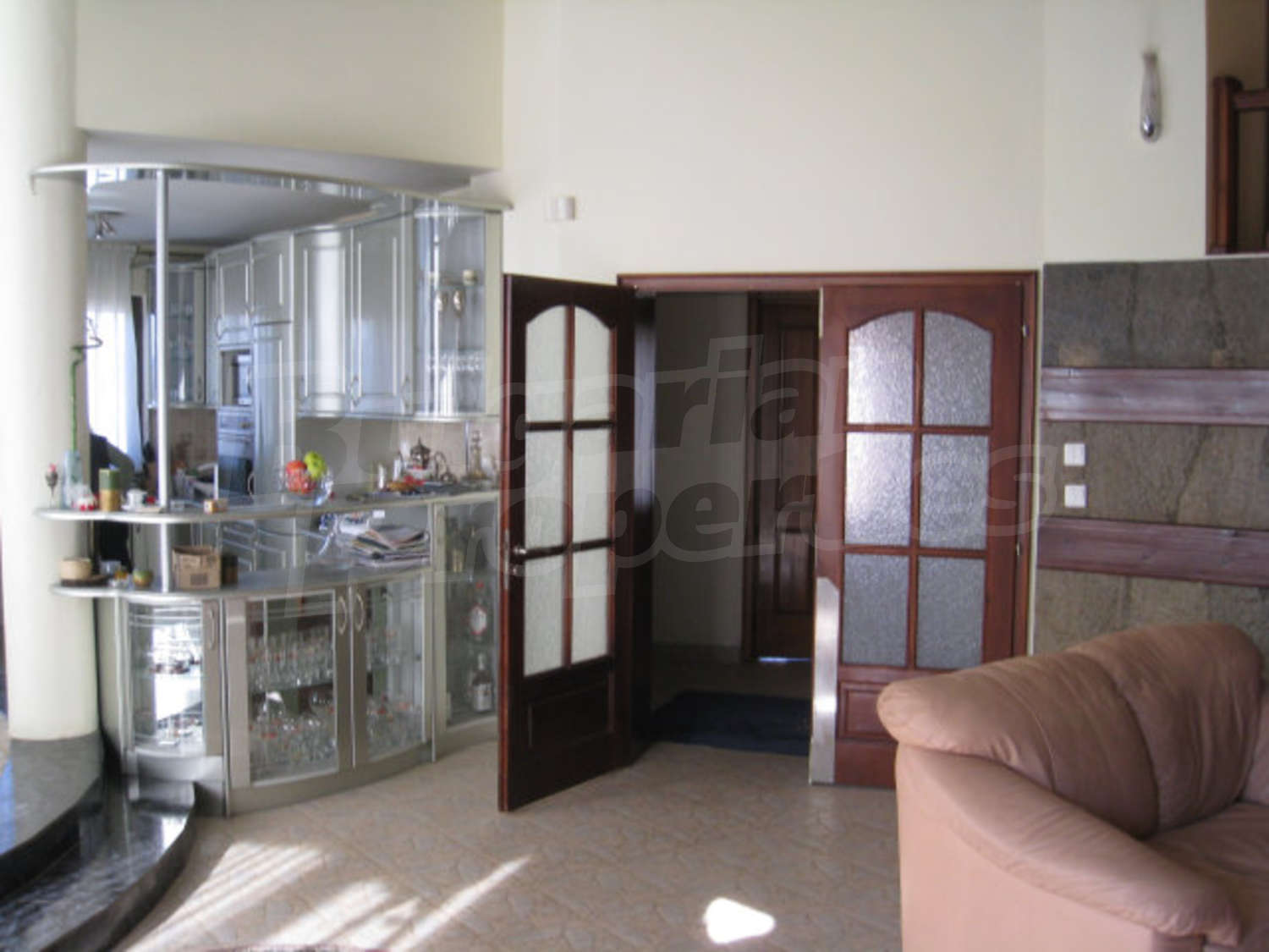Gallery Picture 12