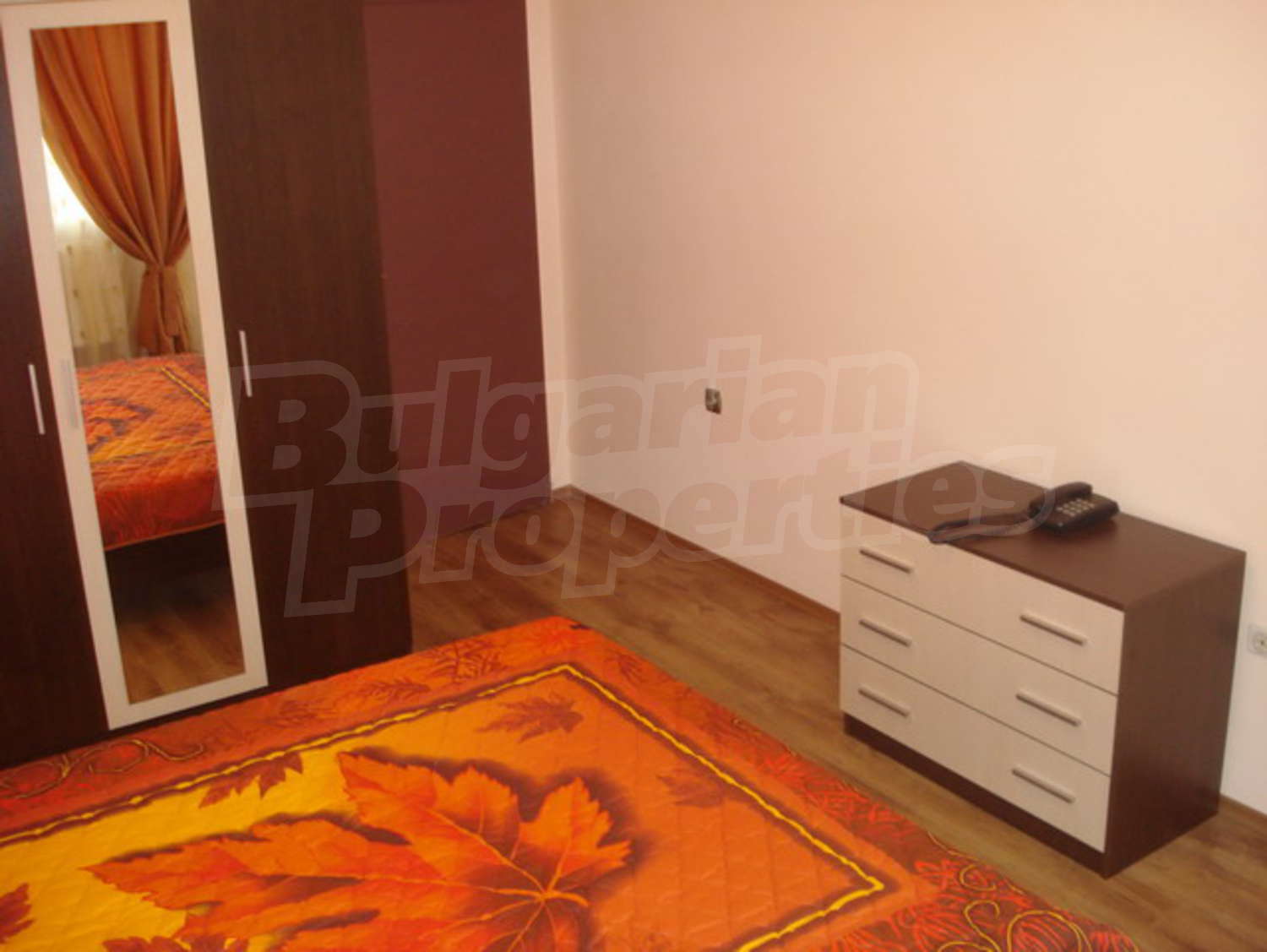 Gallery Picture 4