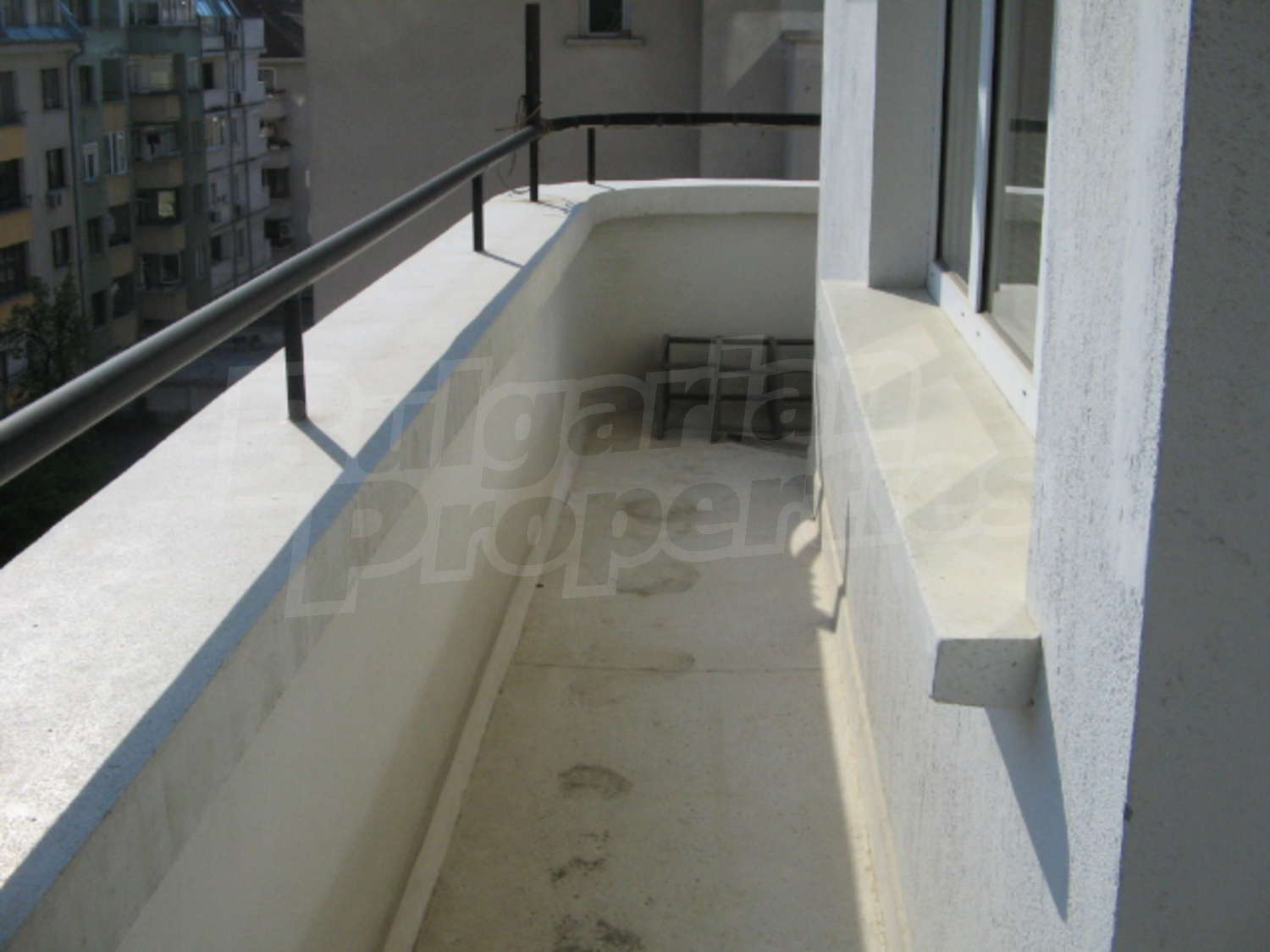 Gallery Picture 14