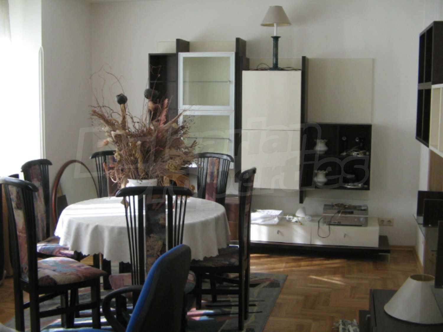 Gallery Picture 2
