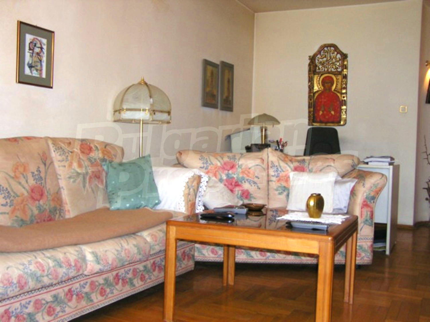 Gallery Picture 2