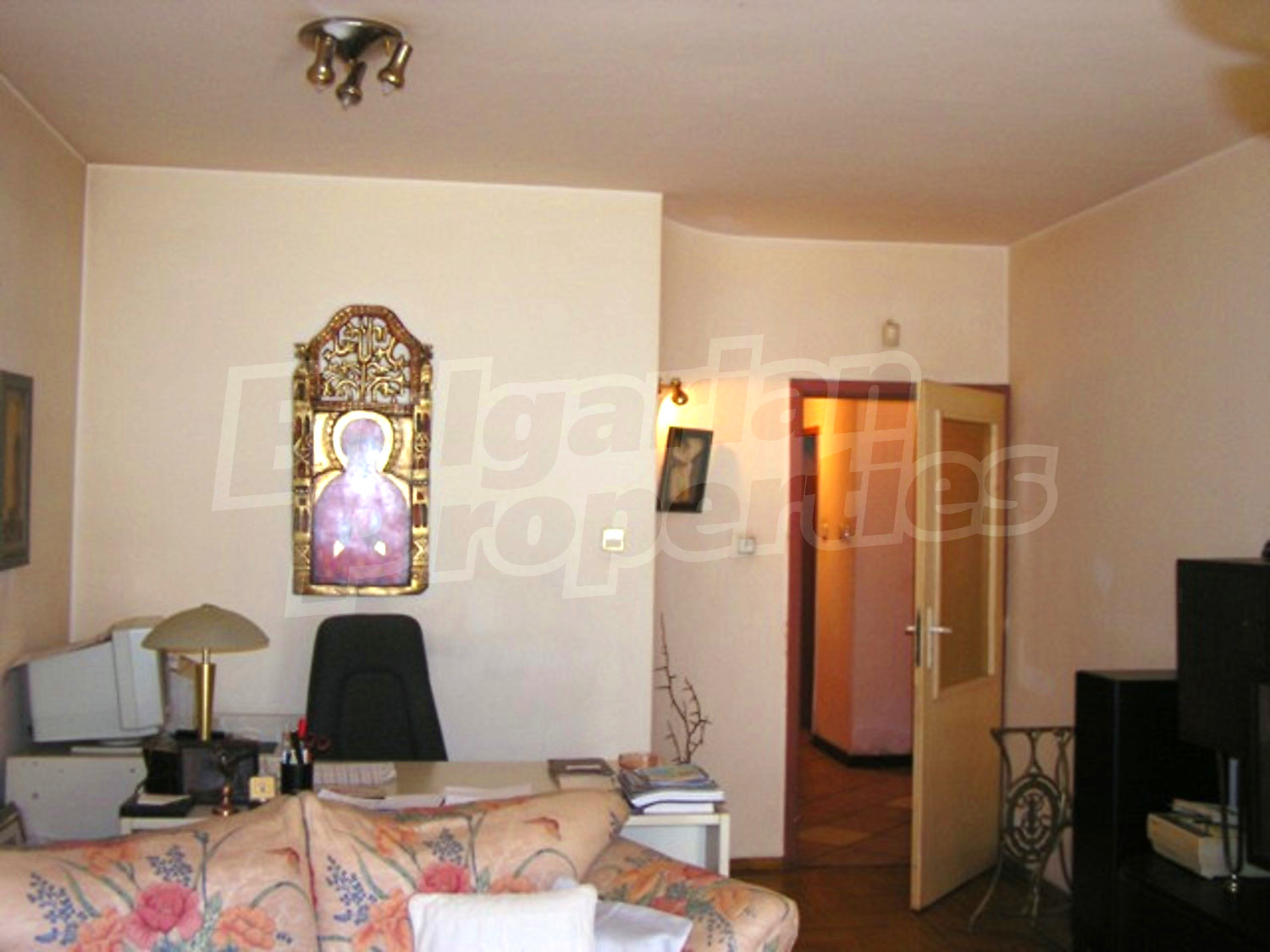 Gallery Picture 4