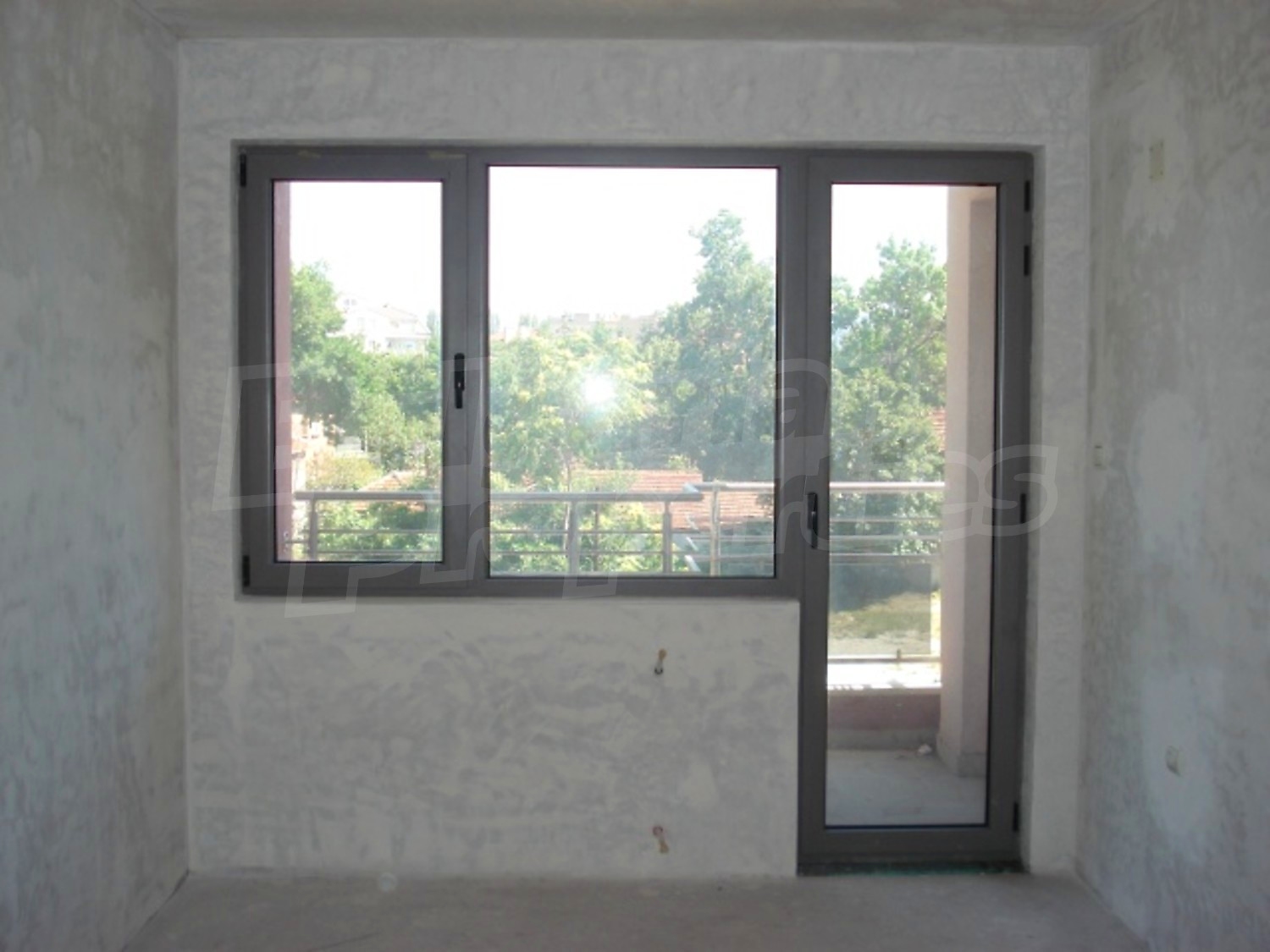 Gallery Picture 14