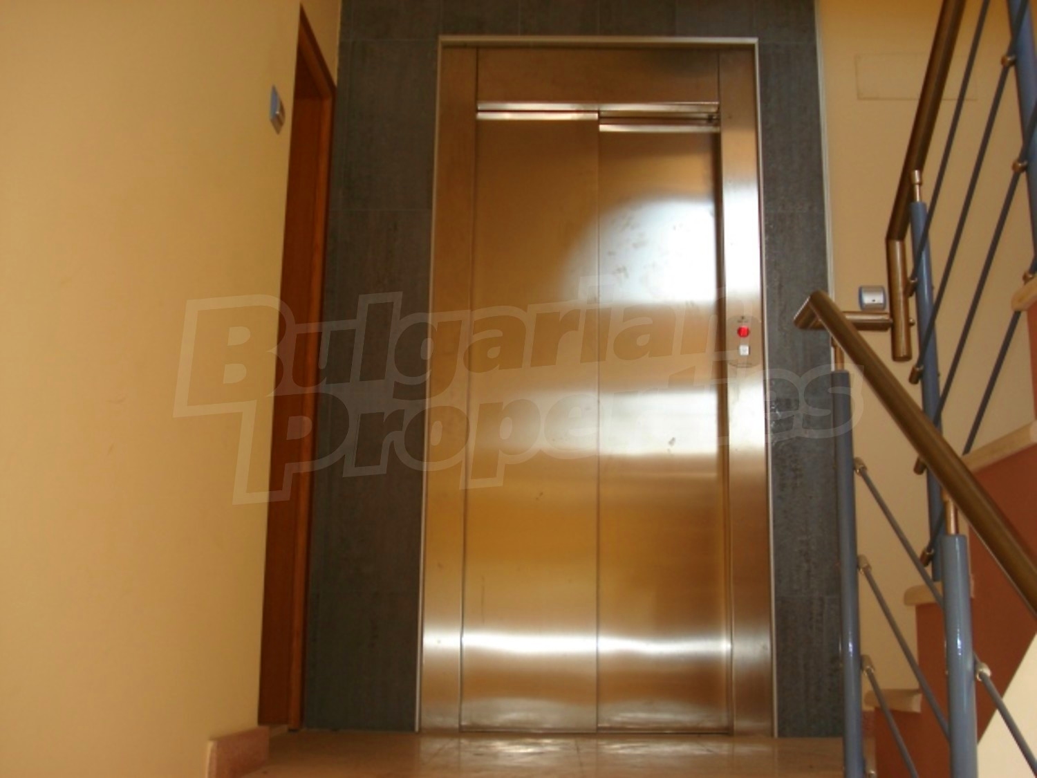 Gallery Picture 4
