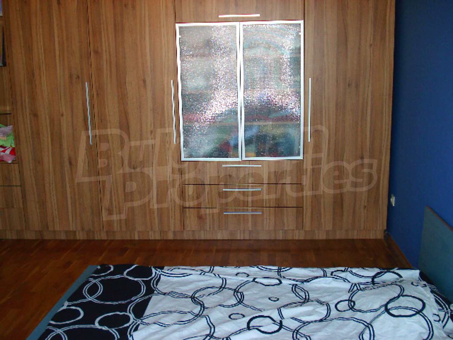 Gallery Picture 17